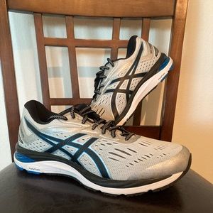 New ASICS Gel Cumulus 20 size 12.5 wide